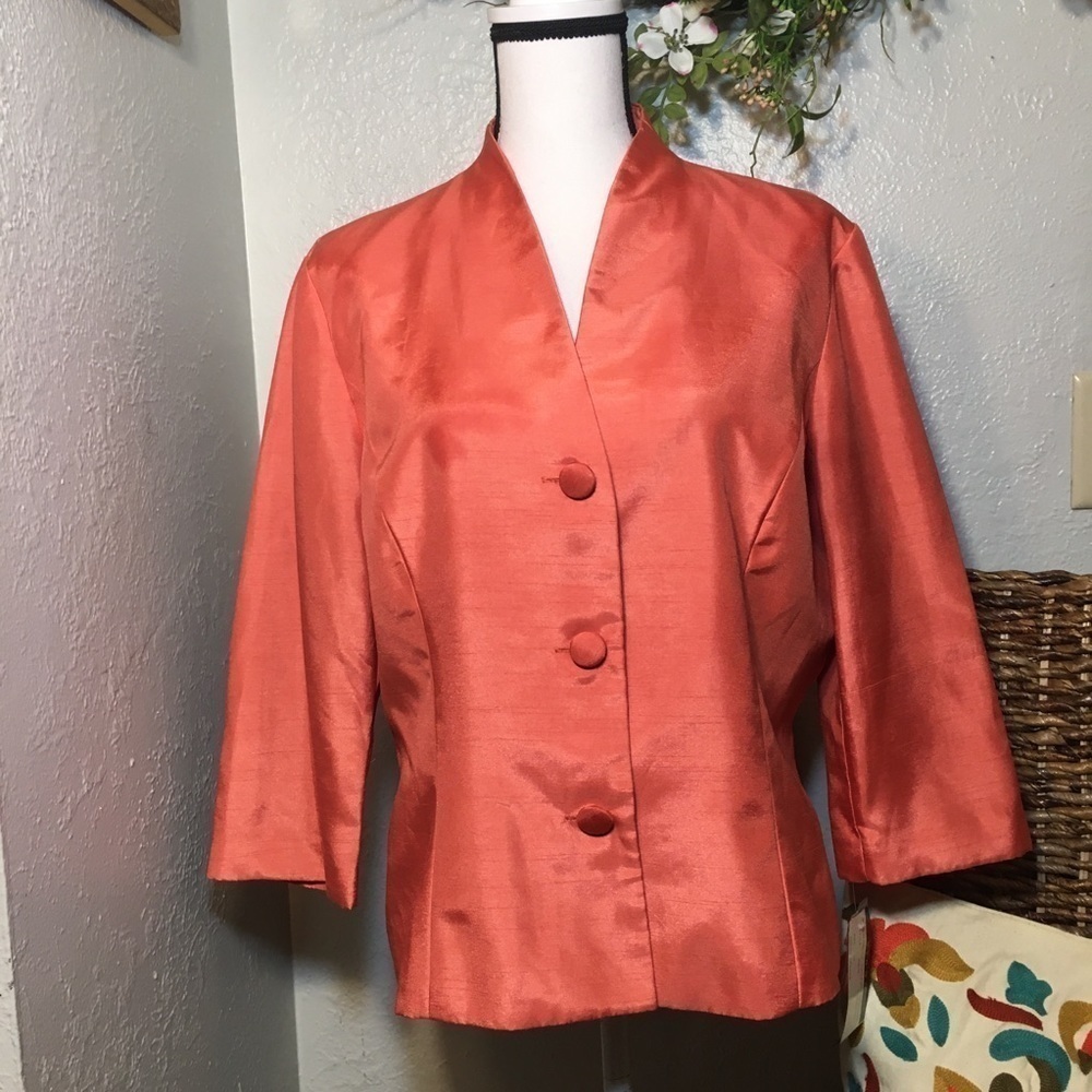 Virgo front button quarter sleeve blazer